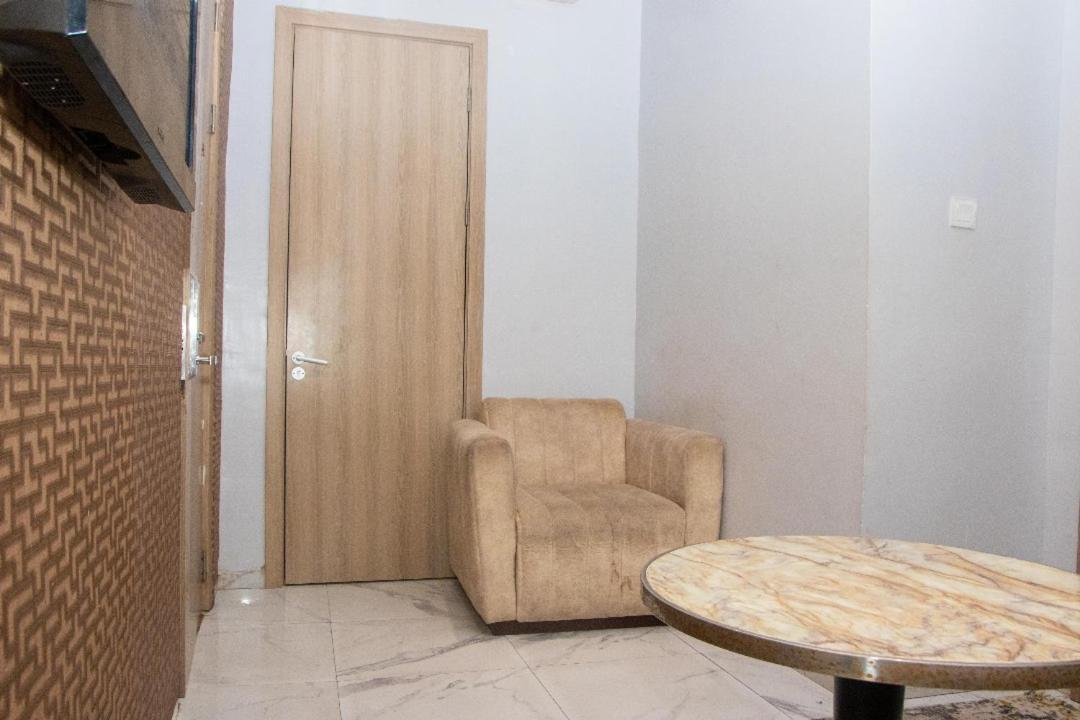 Perfecto La Villa Hotel And Suites Lagos Kültér fotó